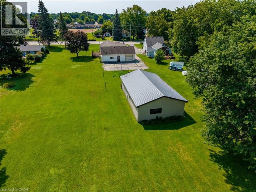 1032 MAIN Street — photo 4 of 28