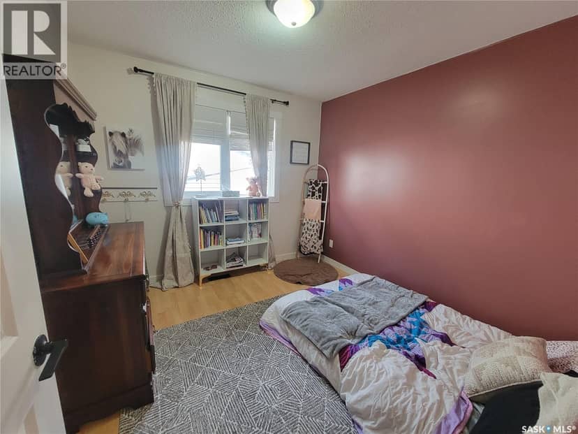 4702 Leader STREET — photo 21 of 40