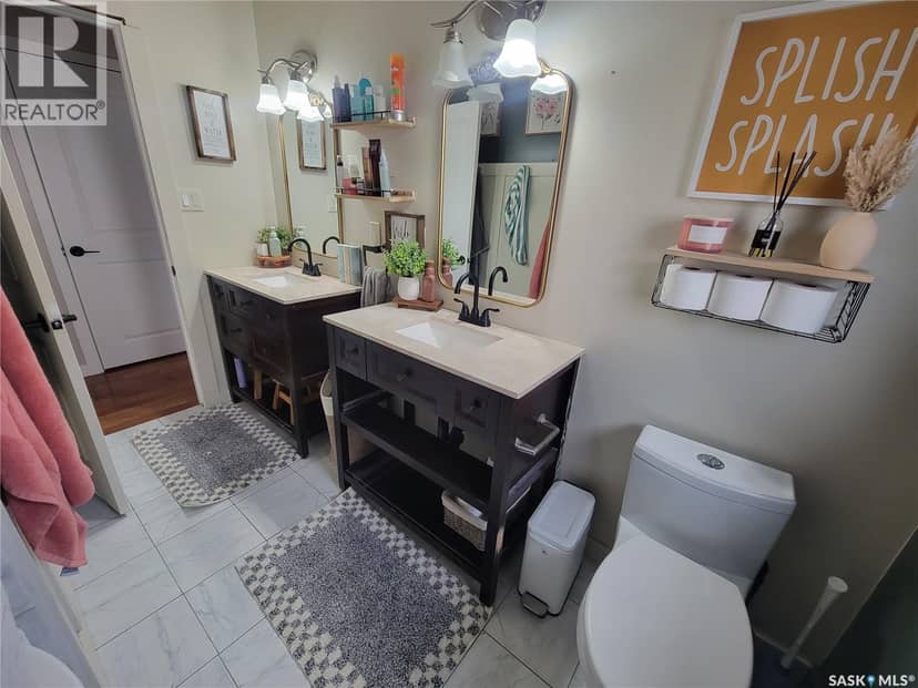 4702 Leader STREET — photo 26 of 40