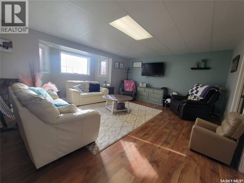 4702 Leader STREET — photo 32 of 40