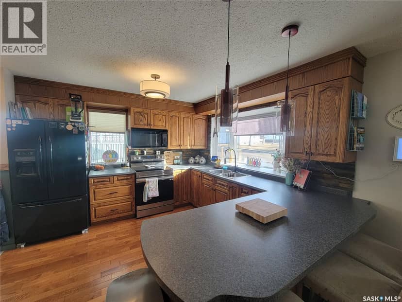 4702 Leader STREET, Macklin, photo 8