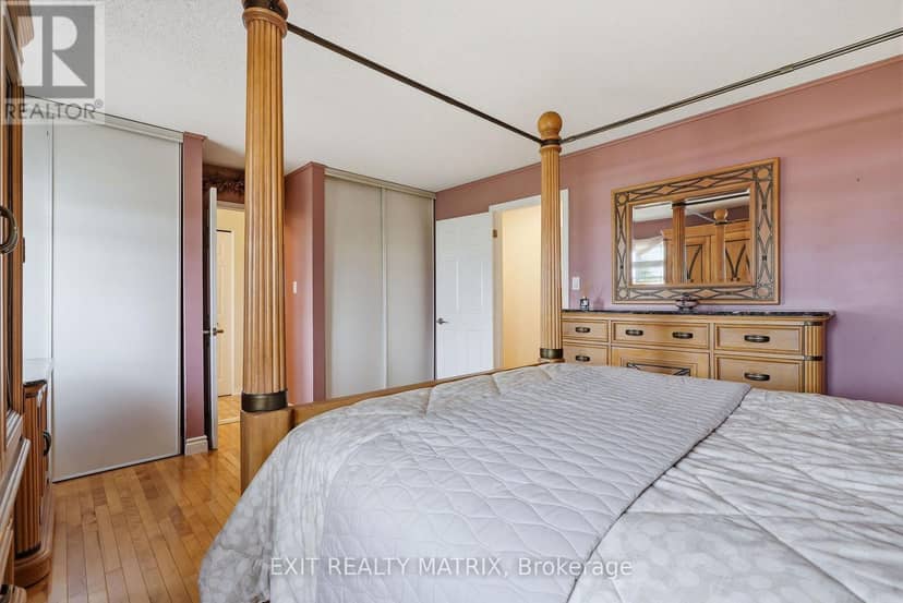 56 Isabelle Street — photo 19 of 40
