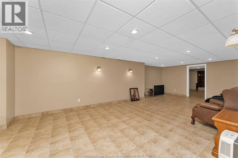 6258 Talbot Trail — photo 30 of 40