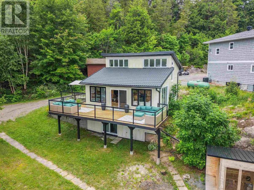 133 Cressey RD — photo 4 of 40