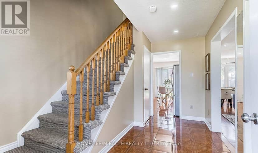 21 Tralee Street — photo 4 of 40