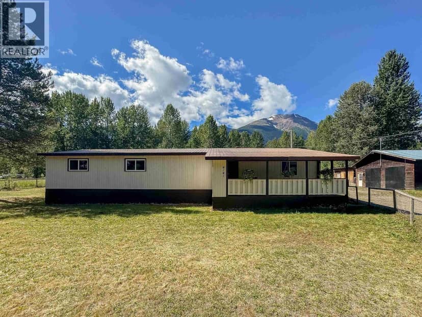 4141 WHALEN ROAD, Smithers