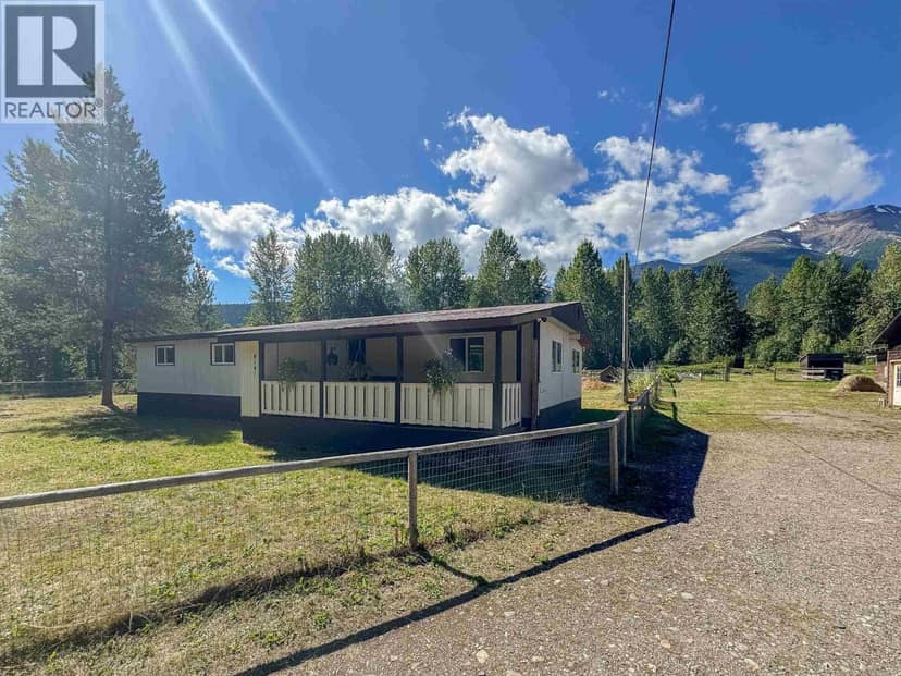 4141 WHALEN ROAD, Smithers, photo 2