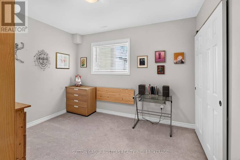 168 Britannia Crescent — photo 26 of 35