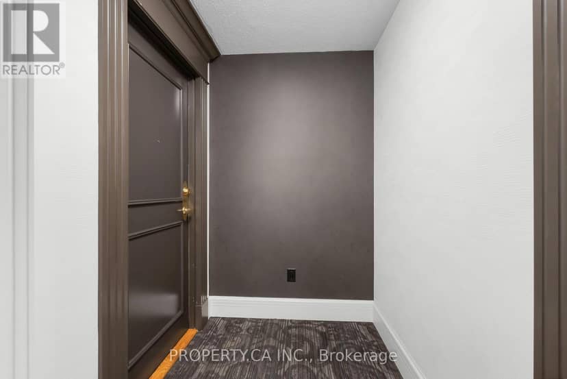 962 - 123 Omni Drive — photo 7 of 40