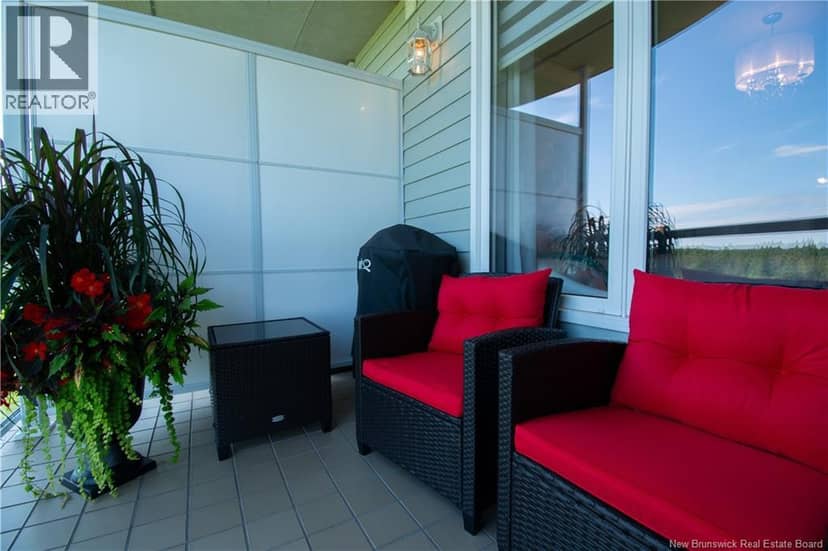 185 Royal Oaks Boulevard Unit# 204 — photo 31 of 34