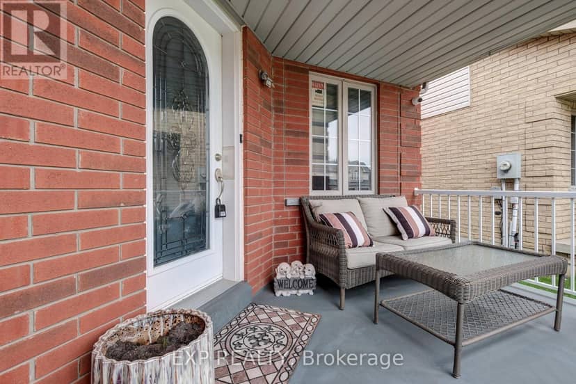 548 Ormond Drive — photo 2 of 30