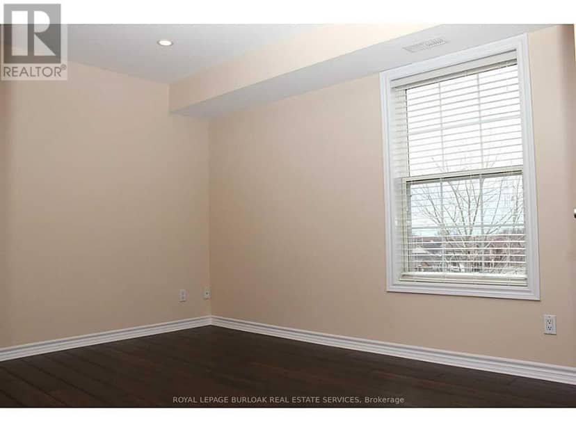 401 - 1411 Walker's Line — photo 15 of 21