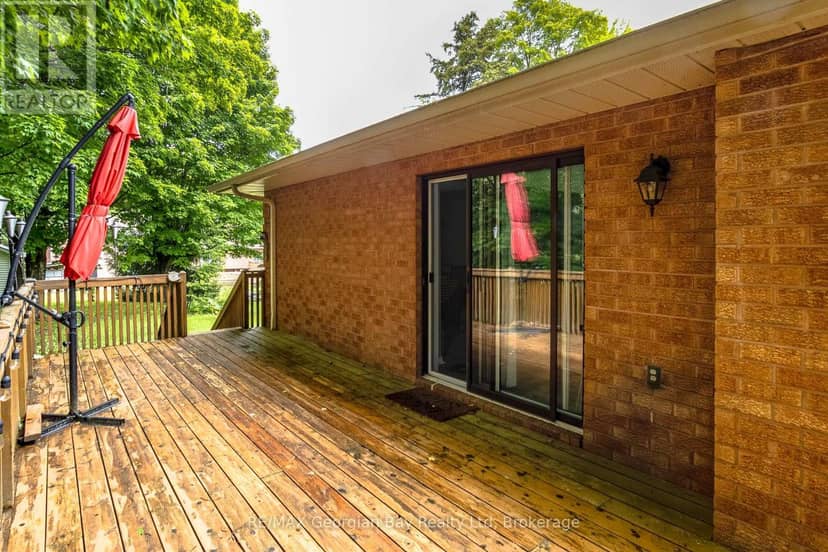 50 Leonard Road — photo 18 of 40