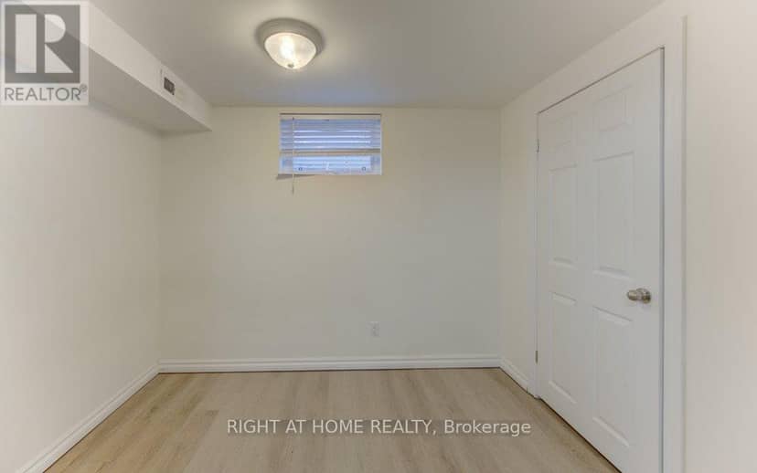 204 Holborn Drive — photo 17 of 19