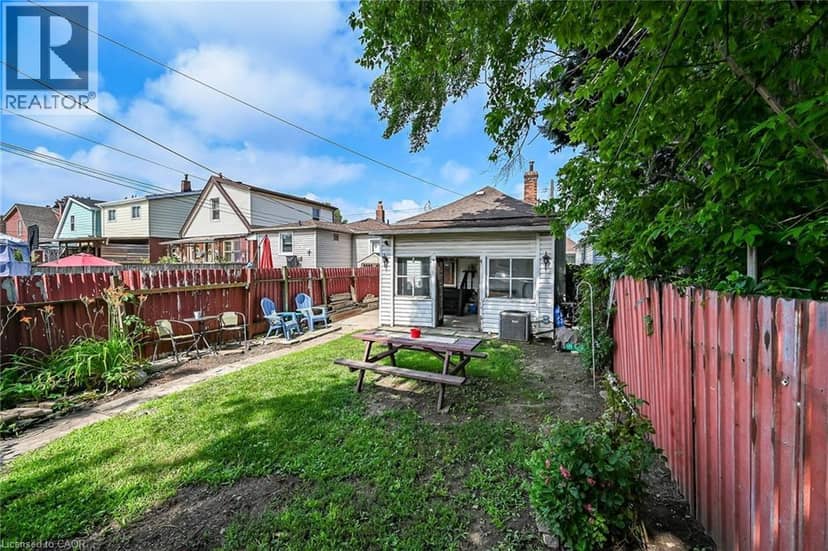 220 PALING Avenue — photo 36 of 40