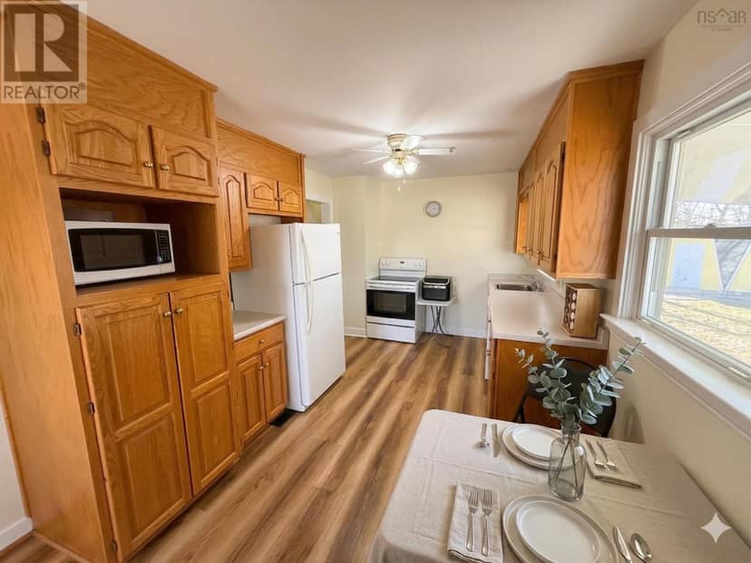 125 Cottage Street, Windsor, photo 7