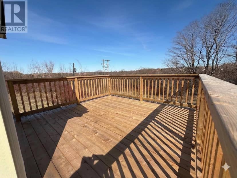 125 Cottage Street, Windsor, photo 3