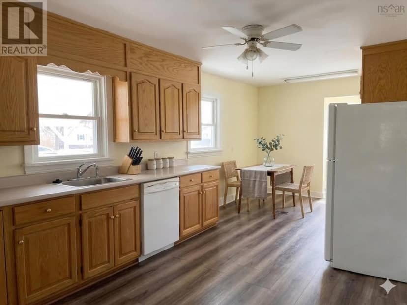 125 Cottage Street, Windsor, photo 6