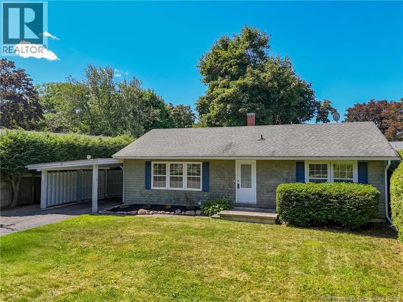 15 Sherwood Court — photo 1 of 29