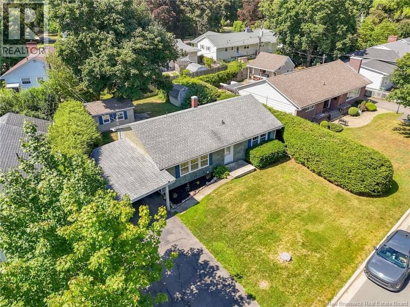 15 Sherwood Court — photo 27 of 29