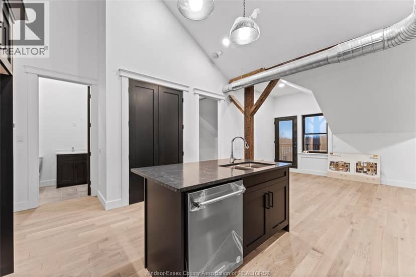 247 BROCK STREET Unit# 404 — photo 5 of 34
