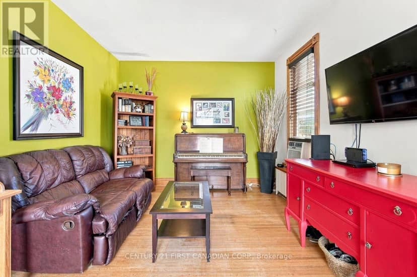 168 Graham Road — photo 13 of 40