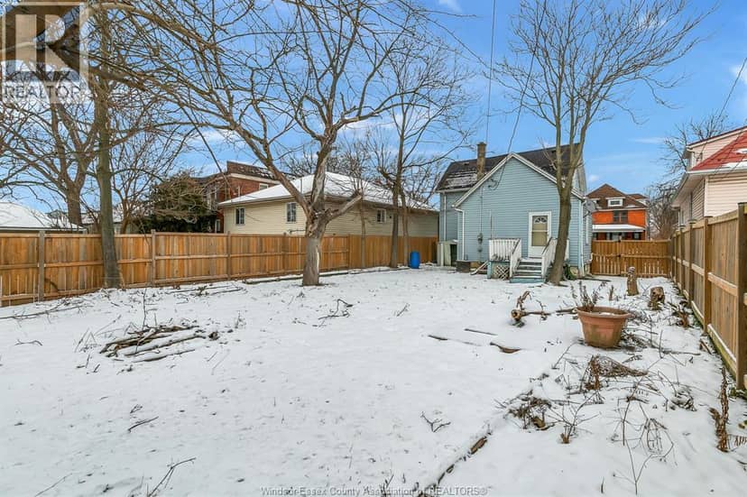 547 Oak — photo 13 of 13