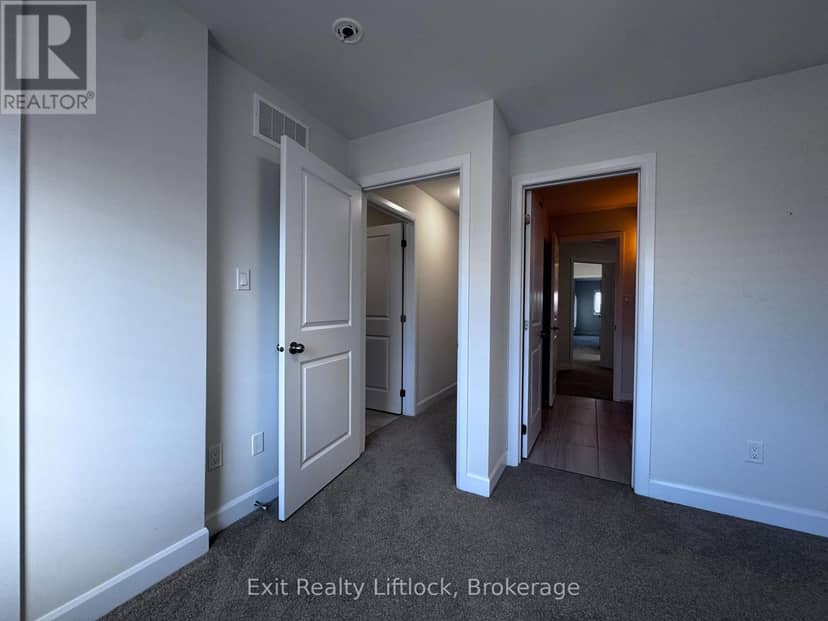 949 Bamford Terrace — photo 20 of 28