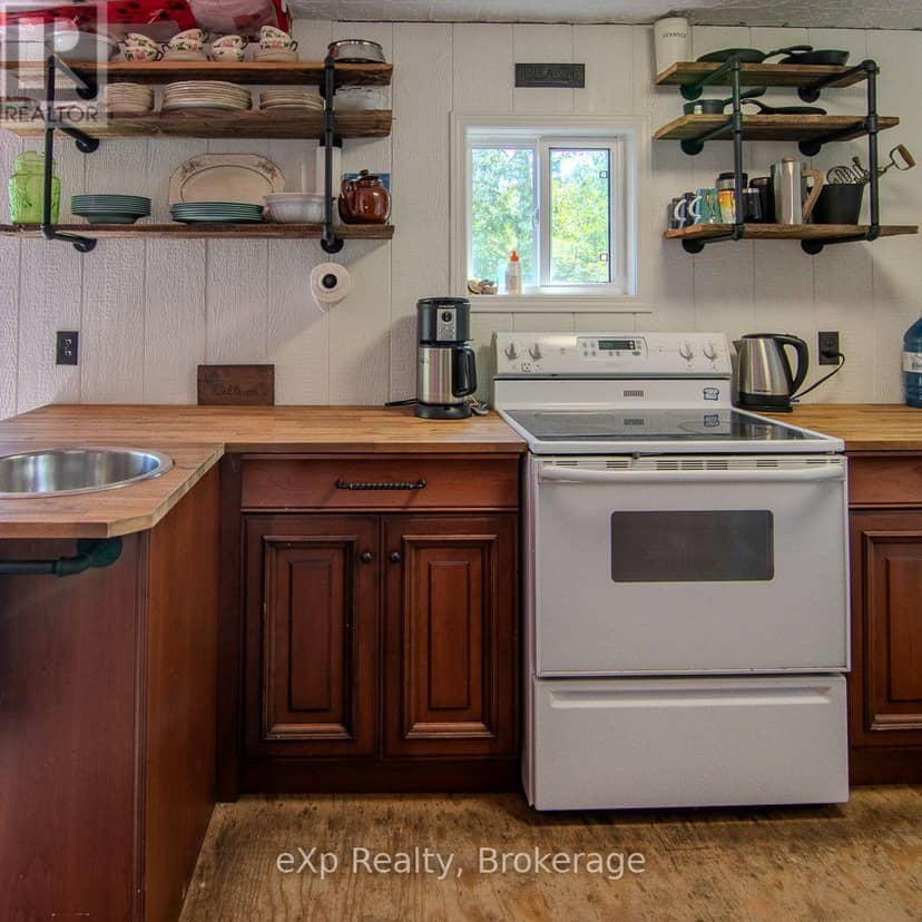 99 Teddy Bear Lane — photo 14 of 40