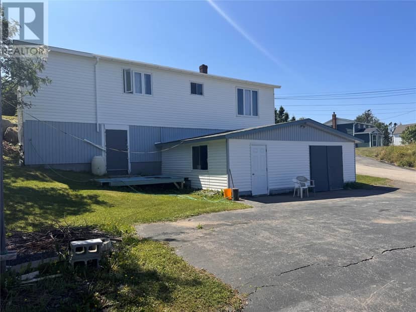 22 Hillview Drive — photo 1 of 29
