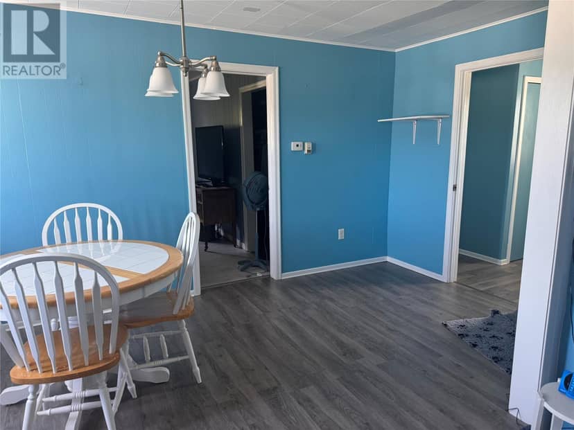 22 Hillview Drive — photo 10 of 29