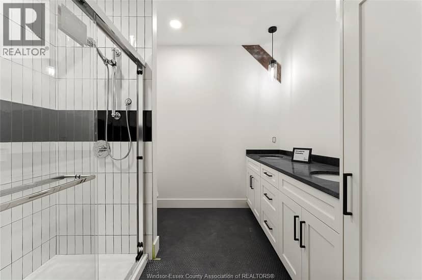 247 BROCK STREET Unit# 401 — photo 31 of 40