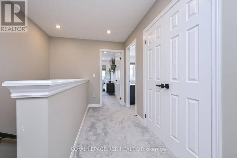 106 Mullin Street E — photo 19 of 30