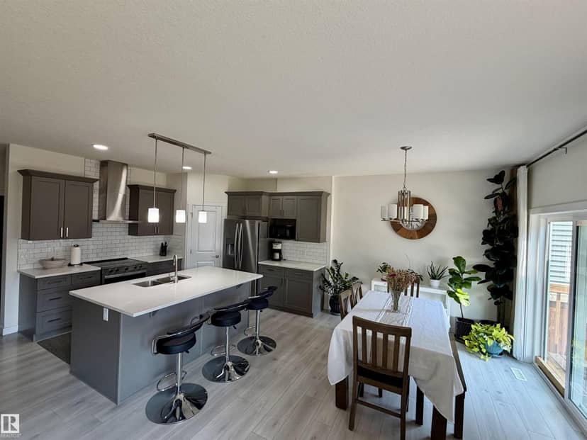 85 Meadowlink Cm, Spruce Grove, photo 7