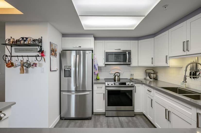 1503 13353 108 AVENUE, Surrey, photo 5