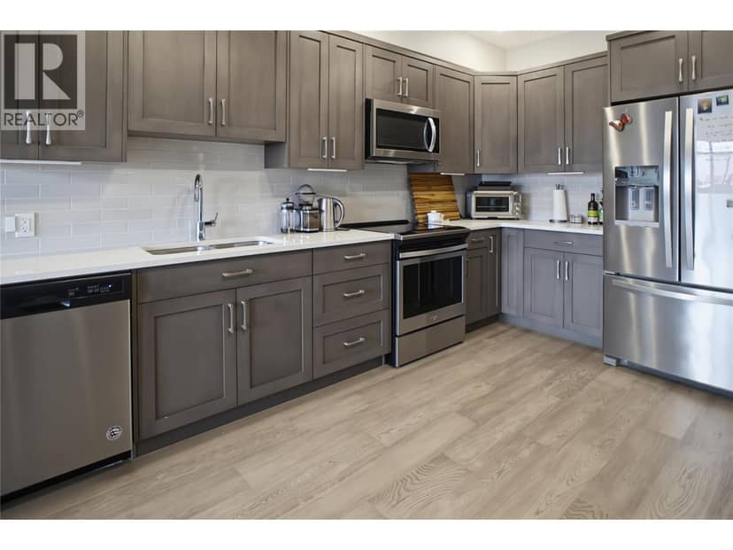 568 LORNE Street Unit# 205, Kamloops, photo 2