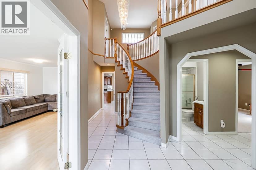 10288 HALL AVENUE, Richmond, photo 3