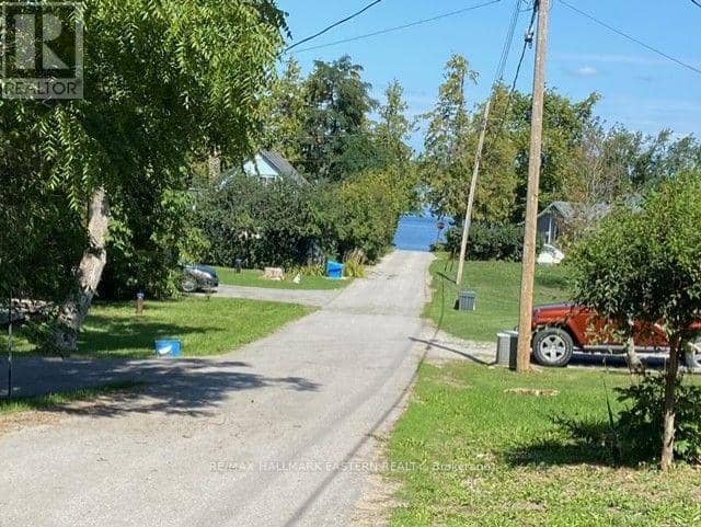 2305 Thurstonia Road — photo 3 of 29