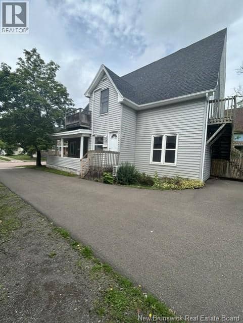 135 Archibald Street — photo 2 of 25