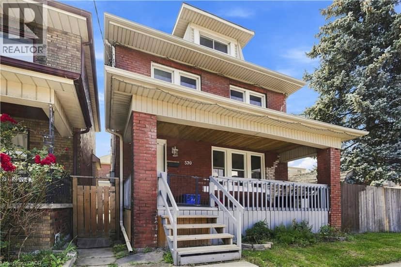 570 CANNON Street E — photo 3 of 40
