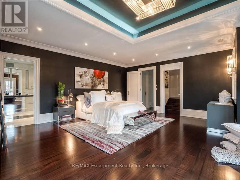 15 Chartwell Road — photo 13 of 34