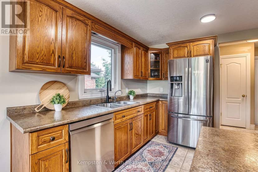 635 Riverview Drive — photo 15 of 40
