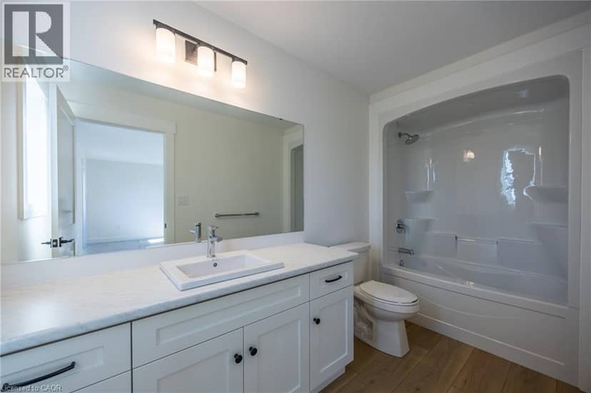 111 AMBER Street — photo 25 of 35
