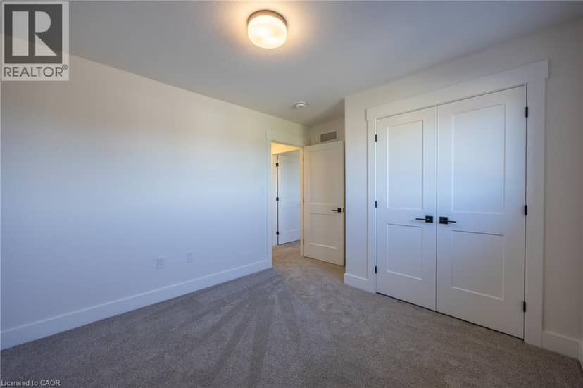 111 AMBER Street — photo 21 of 35