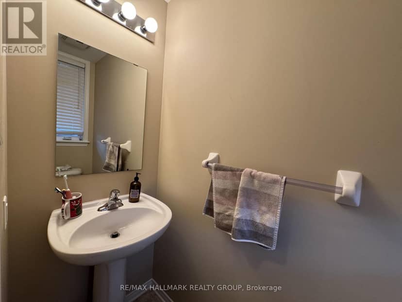 821 Tabaret Street — photo 4 of 25