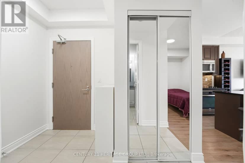 1106B - 9090 Yonge Street — photo 7 of 29