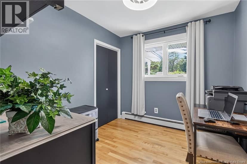 55 Lindsay Street — photo 11 of 32