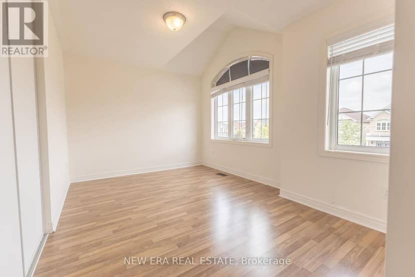77 Barlow Place — photo 13 of 18