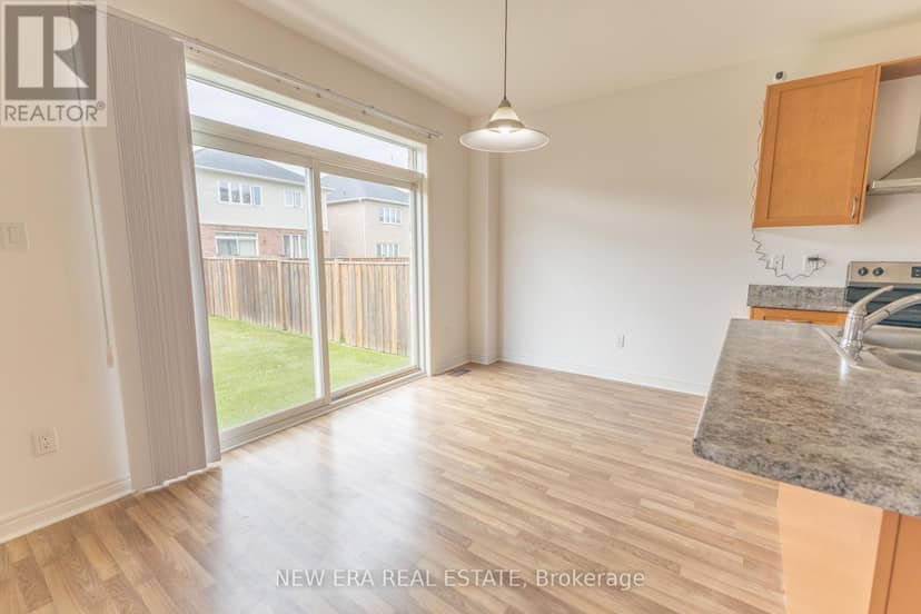 77 Barlow Place — photo 4 of 18