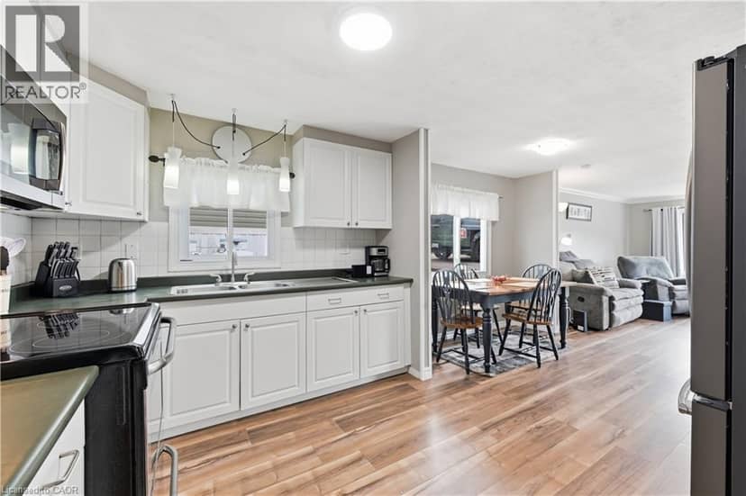 73 PARK Lane, Flamborough, photo 7